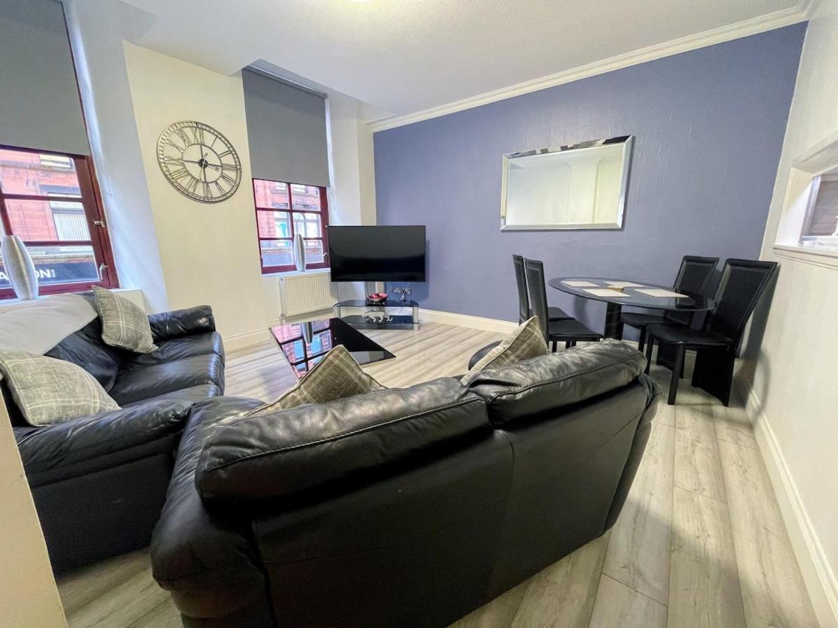 Recently Refurbished Two Bedroom Apartment, Central Location! Glasgow Eksteriør billede